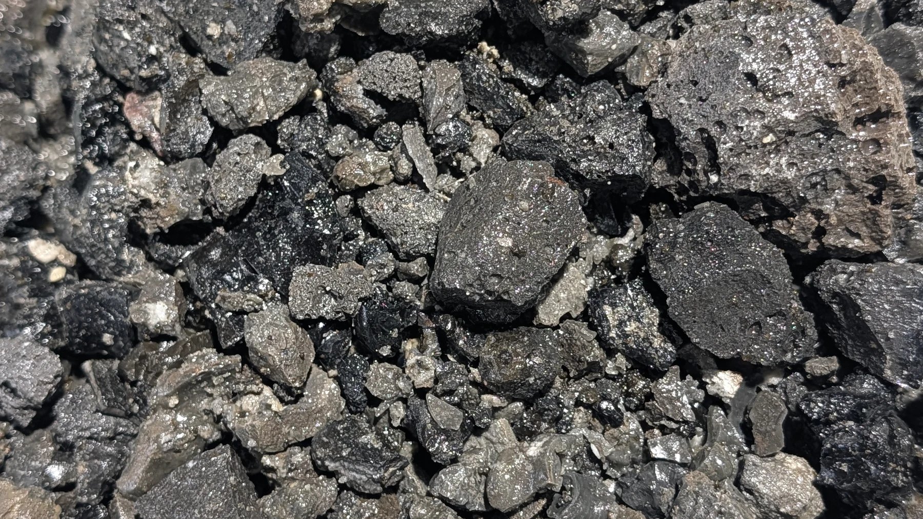 Medium Mineral Stone | SecondLife Minerals